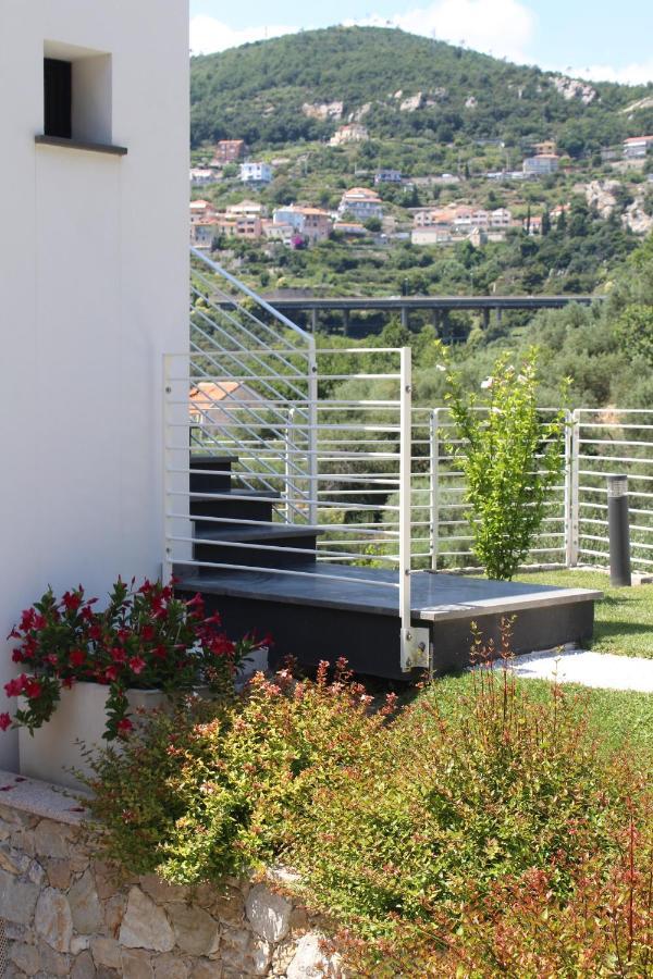 Abelia 4 Apartment Pietra Ligure Exterior foto